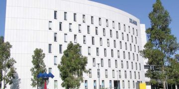 Deakin first foreign varsity to enter into gift ifsc, Gujarat