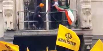 Delhi summons UK diplomat over flag incident in London