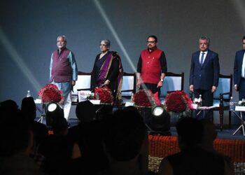 Three cheers for development journalism