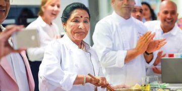 Asha’s Manchester wins curry award on reopening