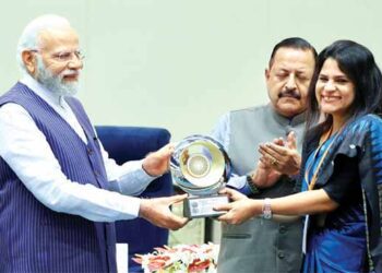 Serve citizens, not politicians