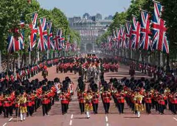 Coronation medal for 400,000 behind the gala affair