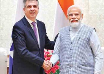 PM discusses bilateral coop with Israeli Foreign Minister