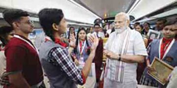 PM Modi flags off five Vande Bharat trains