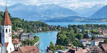 FRIENDS-WITH-A-TREATY