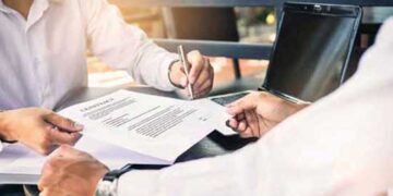 Unravelling the knots