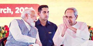 Prime Minister Narendra Modi with Odisha Chief Minister Naveen Patnaik at a event in Chandikhole