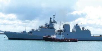 naval ships arrive in Singapore