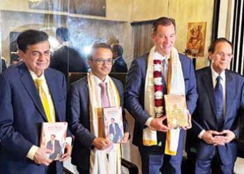 expand India Caucus membership