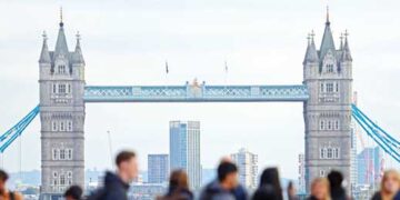 England to curb inflation