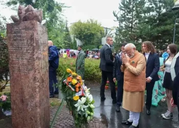 modi ji at poland